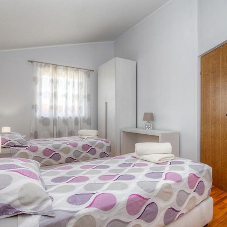 Diconi Apartment Pula Exterior photo